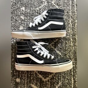NWOT High Top Vans- Women size 9